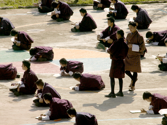 Bumthang-Jakar-School-Kids_High-Res_5874
